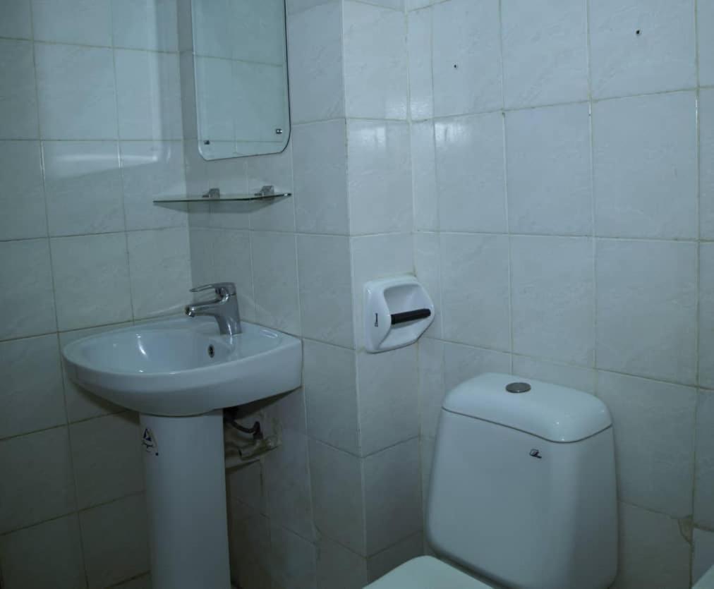 Dumeros Abuja Dış mekan fotoğraf